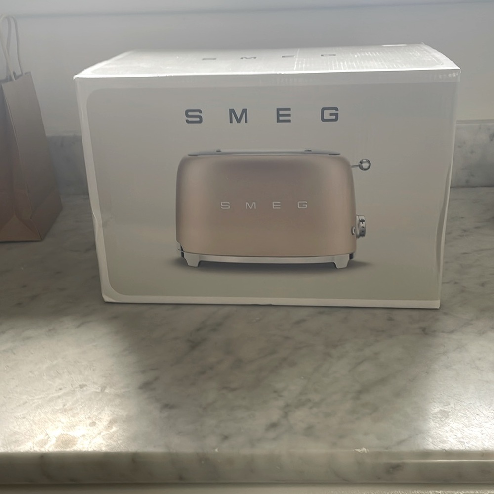 NIB Smeg Toaster